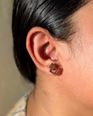 Dual Diamond Coconut Shell Stud Earring